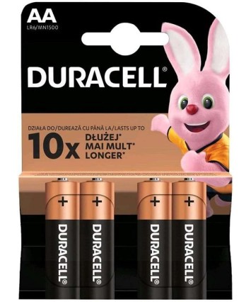 4 x Duracell AA Plus Alkaline (se 4 bateriemi) 4 tužkových baterií