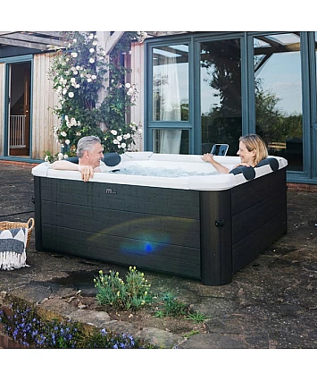 Whirlpool Oslo s LED osvětlením – prémiová vířivka pro 6 osob Whirlpool Oslo s LED osvětlením – prémiová vířivka pro 6 osob