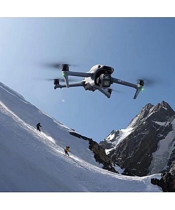 DJI Air 3S + DJI RC-N3 CP.MA.00000814.01 DJI Air 3S + DJI RC-N3 CP.MA.00000814.01