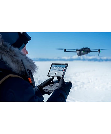 DJI Mavic 4 Pro DJI RC 2 DJI Mavic 4 Pro DJI RC 2