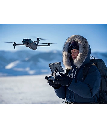 DJI Mavic 4 Pro DJI RC 2 DJI Mavic 4 Pro DJI RC 2