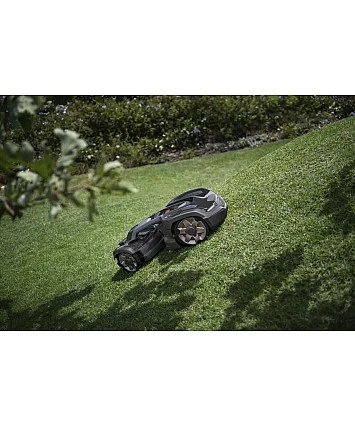 Husqvarna X-LINE Automower 435X AWD