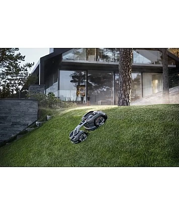 Husqvarna X-LINE Automower 435X AWD